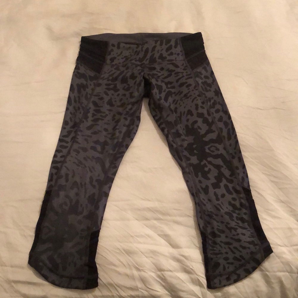 Lululemon crop leggings